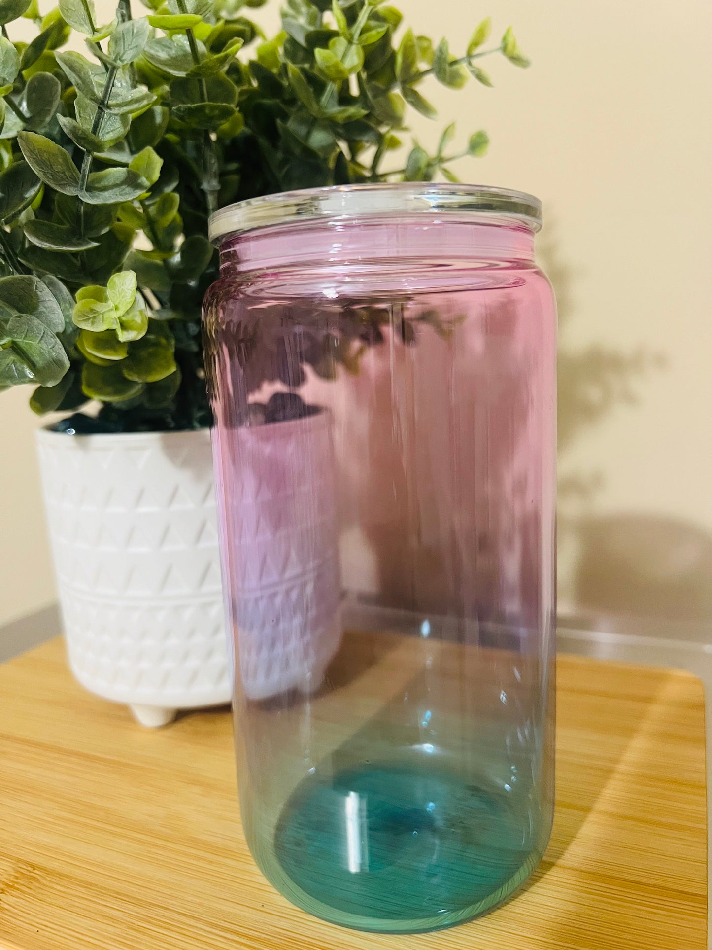 16 oz Cup, Glass Ocean Ombre w/ Clear Lid & Plastic Straw