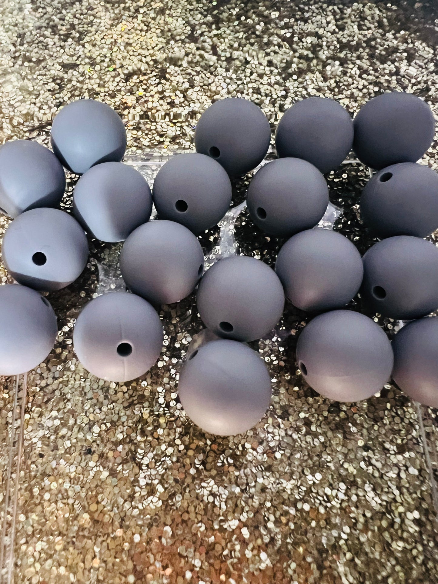 Gray, 14 mm Silicone Beads